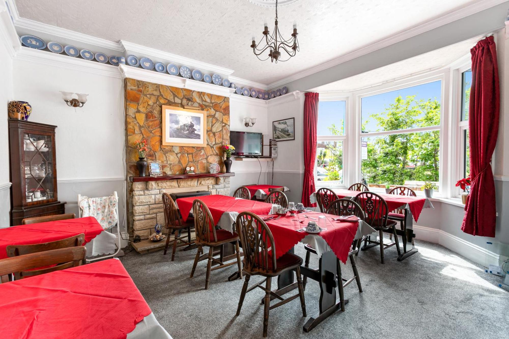 Jacaranda Hotel Paignton Bagian luar foto